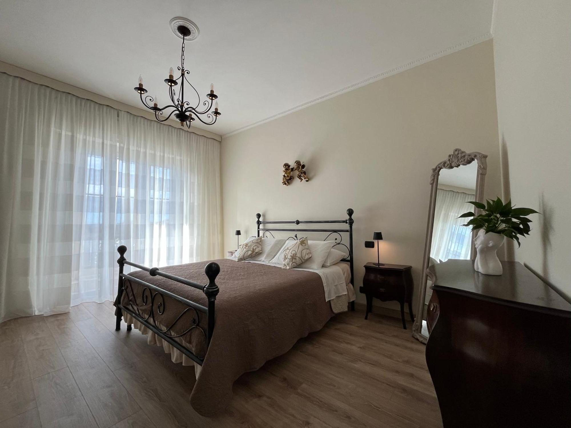 Vittore 11 Square Verbania Exterior foto