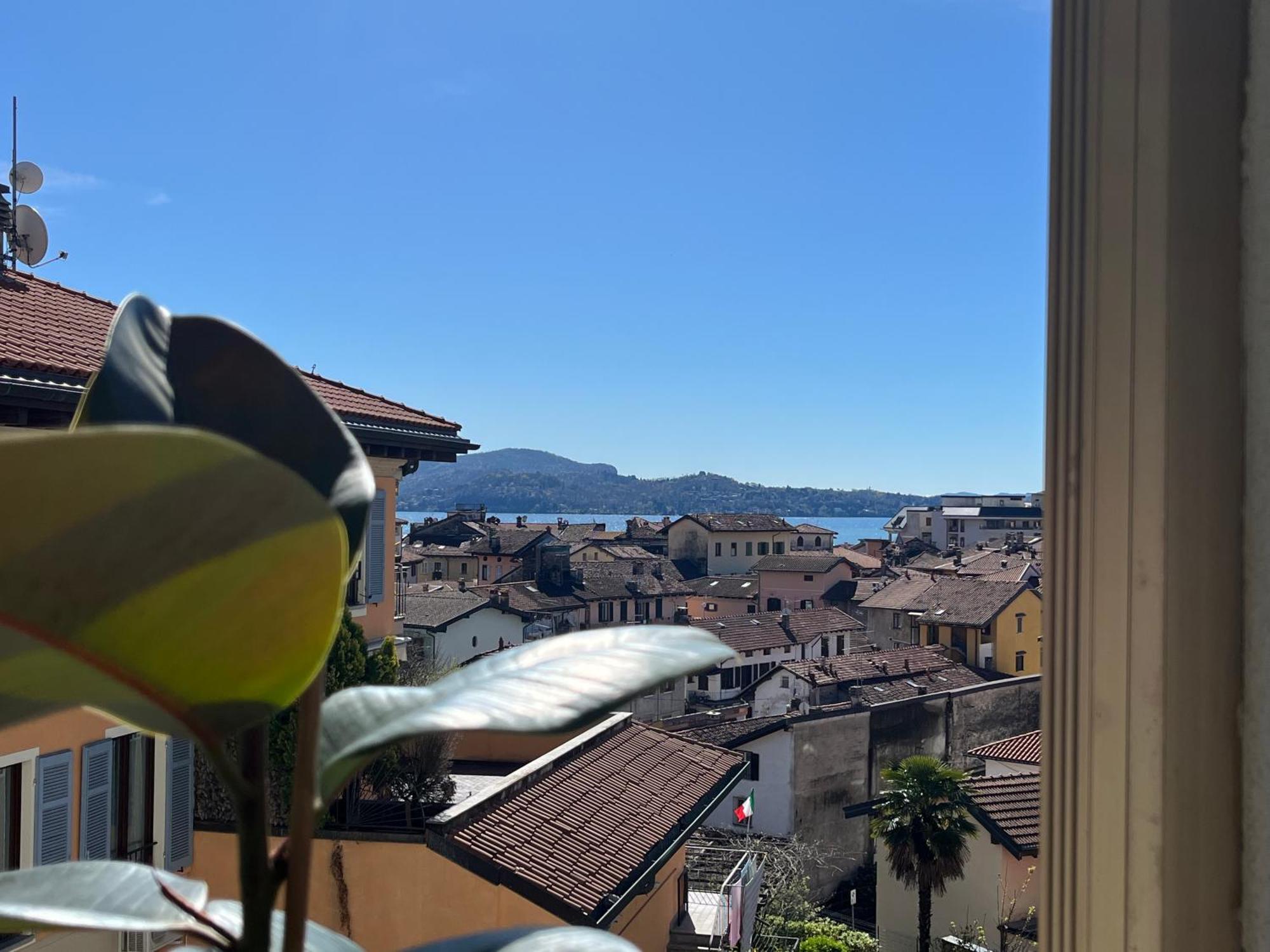 Vittore 11 Square Verbania Exterior foto